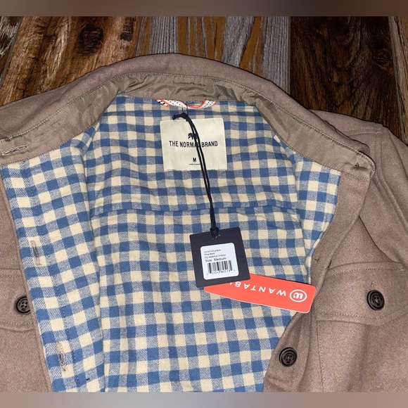 Brightside Pine bark Shacket - Picture 2 of 6